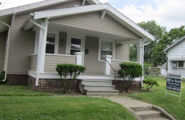 3214 Reed St - Two Bedroom Home! *Available Now* - 3214 Reed Street, Fort Wayne, IN 46806