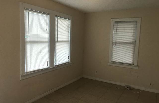 3207 E Ellicott St Gallery 3