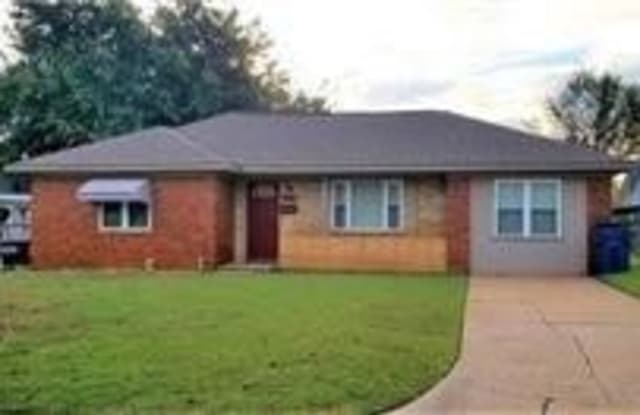 1407 N Fogarty Street - 1407 Fogarty St, Guthrie, OK 73044