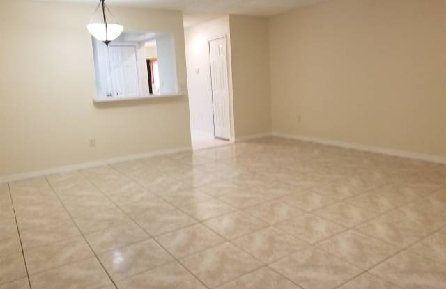 474 Club Drive - 1 Gallery 3