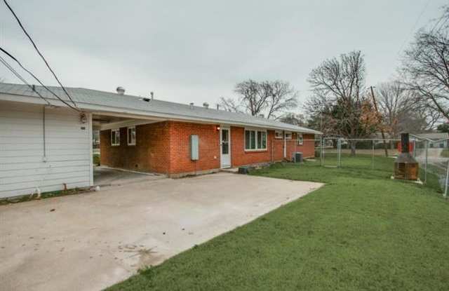3490 Timberview Road Gallery 3