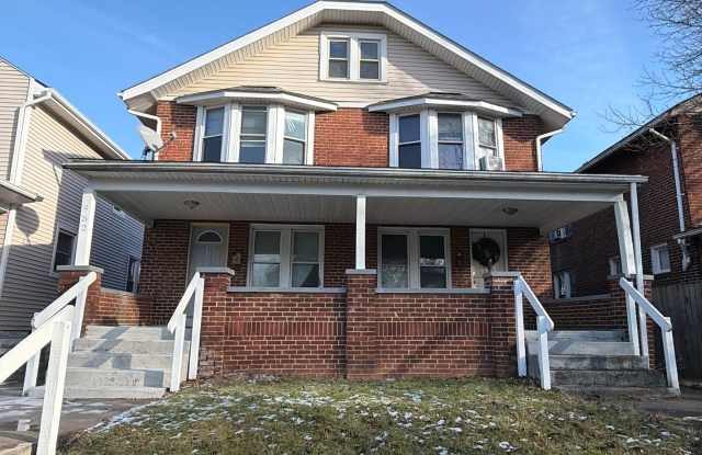 952 Heyl Ave photos photos