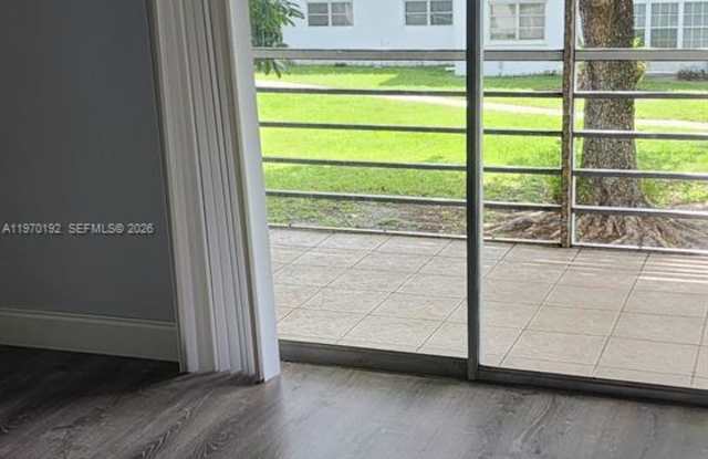 6503 Winfield Boulevard photos photos