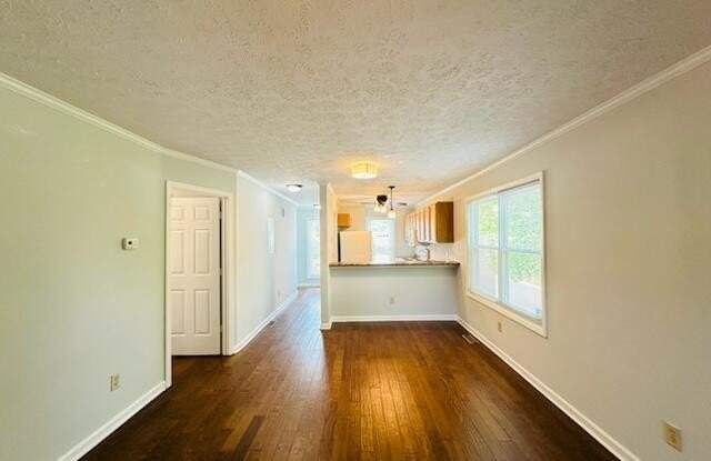 1811 Savannah Court Gallery 4