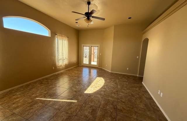 Close to Metro Verde photos photos