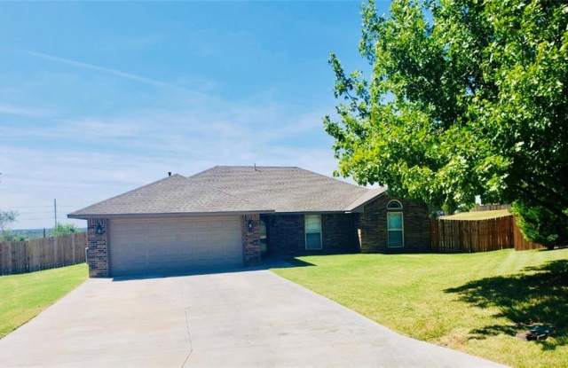 3 S Covey Street - 3 South Covey Street, Sayre, OK 73662