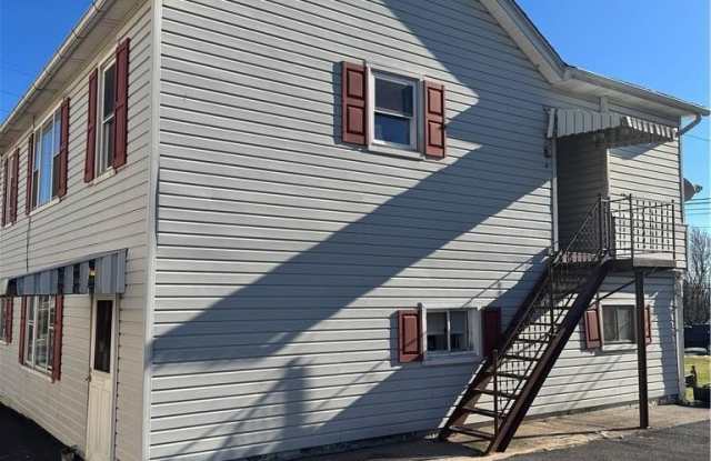 516 Heckman Avenue Gallery 2