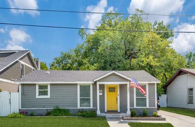 210 Byrne Street - 210 North Byrne Street, McKinney, TX 75069
