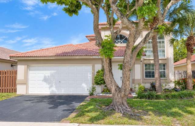 3154 NW 72ND Avenue photos photos