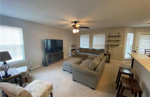 575 Fox Creek Crossing Gallery 4