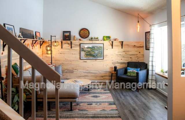 6065 Pemberton Way Gallery 3