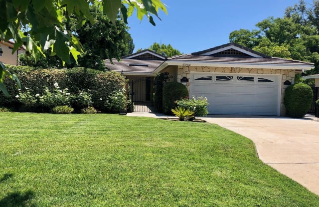 4962 Rubio Avenue - 4962 Rubio Avenue, Los Angeles, CA 91436
