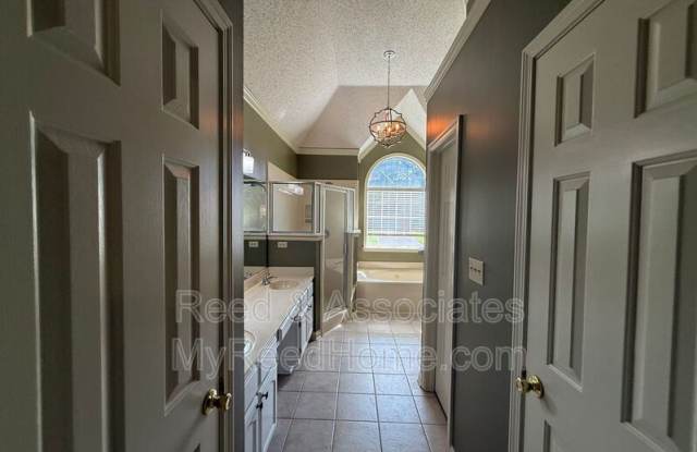 3066 Shadow Green Gallery 4