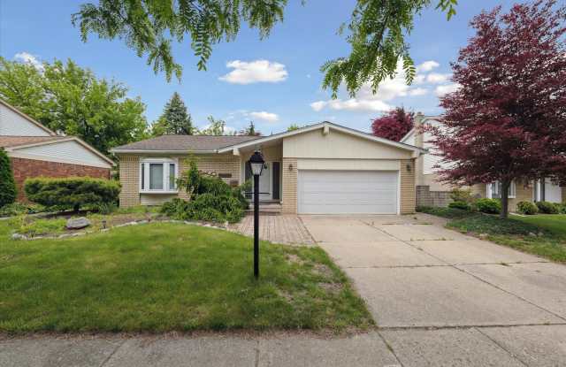 25568 Kinyon Street photos photos