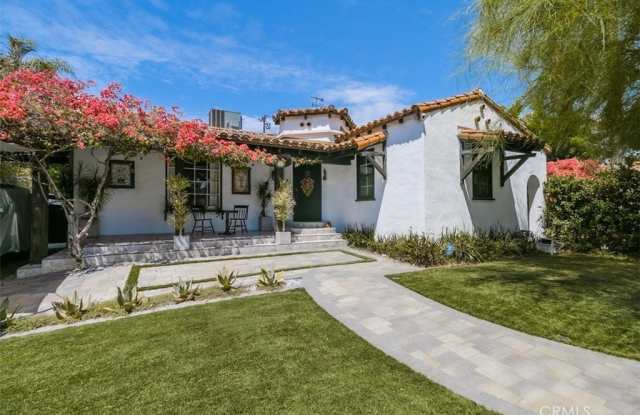 4245 Riverton Avenue photos photos