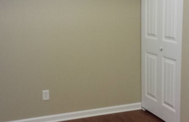 6713 Lagrange Drive Gallery 2