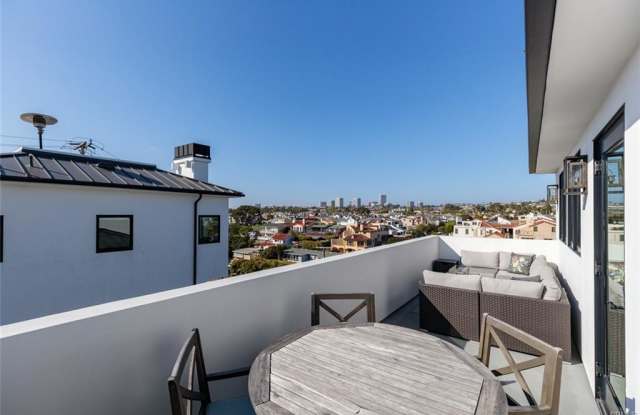 314 Dahlia Place - 314 Dahlia Place, Newport Beach, CA 92625