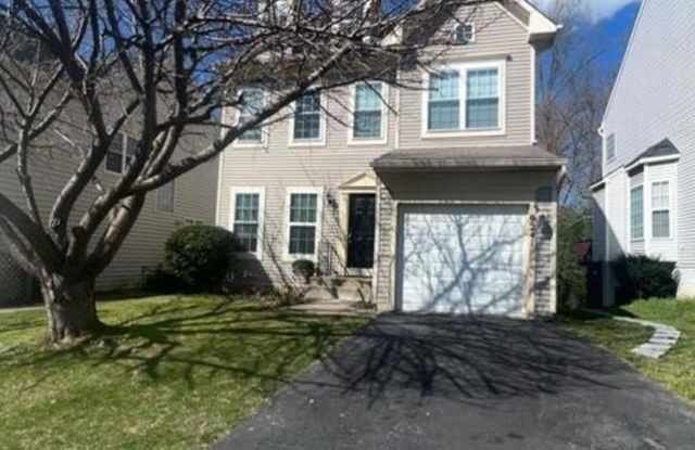 9241 GREENSHIRE Drive Gallery 1