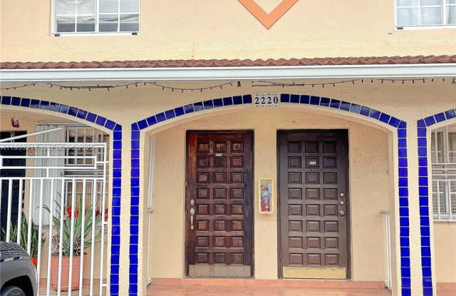 2220 W 74th St photos photos 2220 W 74th St photos photos