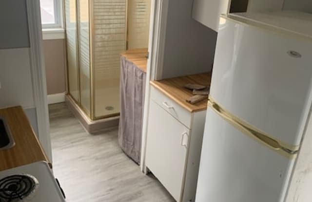 403 Ellicott Street - 3 photos photos