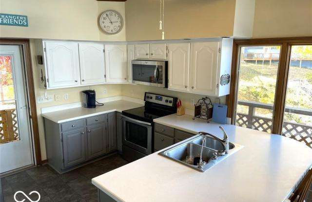 8740 S Slevins Drive Gallery 4