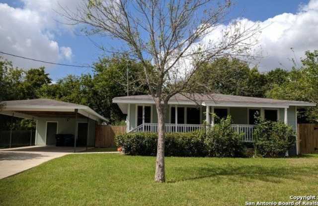 2746 Maple Tree photos photos