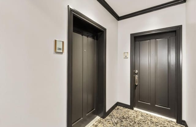 500 Throckmorton Street - 500 Throckmorton Street, Fort Worth, TX 76102