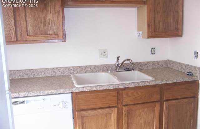 506 Mountain View Place Gallery 4