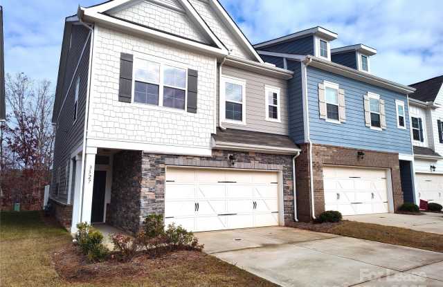 3327 Glenn Hope Way photos photos