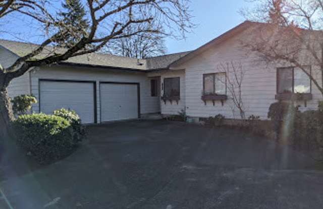 Updated 3-Bedroom, 2.5-Bath Home ~ Solid Surface Flooring and Spacious Kitchen! Gallery 3