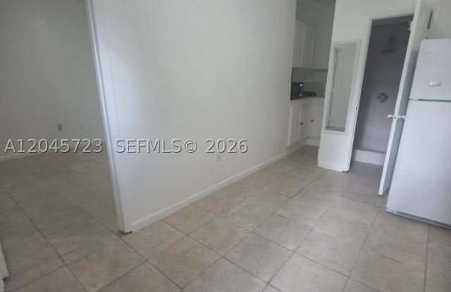 10861 NW 22nd Ct Gallery 4