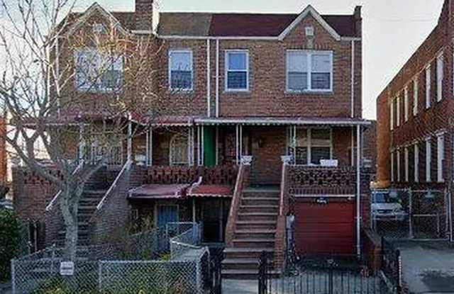 9422 Avenue A photos photos