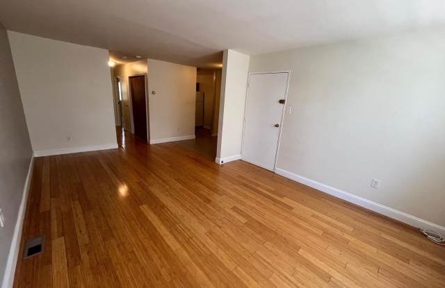 8828 COTTAGE STREET photos photos