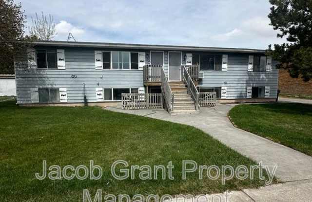 2301 Stace photos photos 2301 Stace photos photos