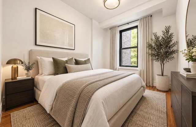 322 West 11th Street Gallery 2