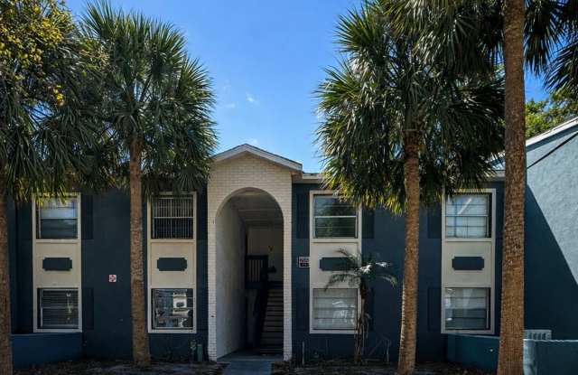 2505 N. Alafaya Tr. Unit 08 photos photos