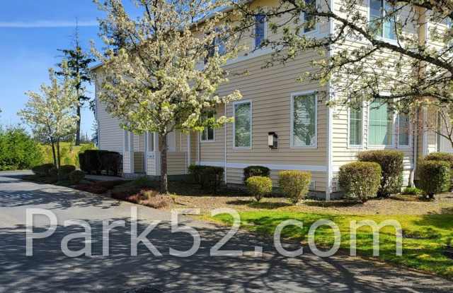 2 Bedroom Condo in DuPont - 2390 Simmons St #C, DuPont photos photos