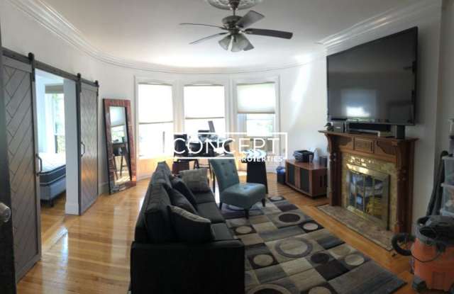 917 Beacon St. photos photos