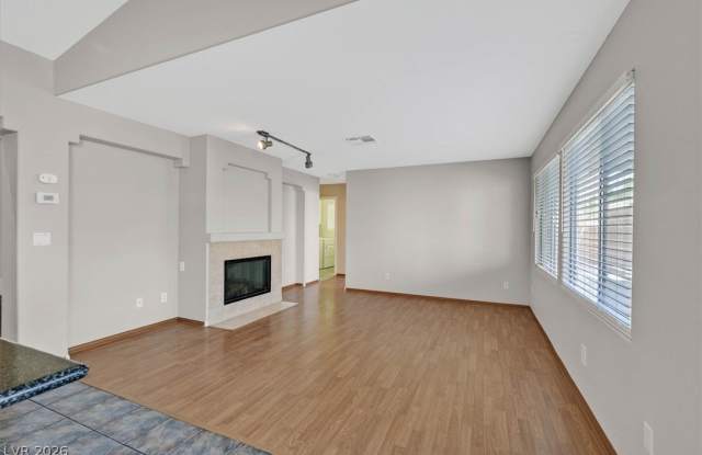 1038 Twin Berry Court Gallery 4