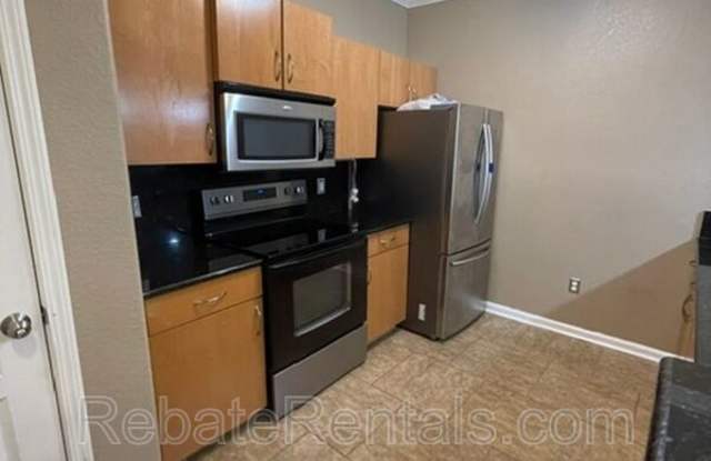 8290 Gate Parkway W Gallery 3