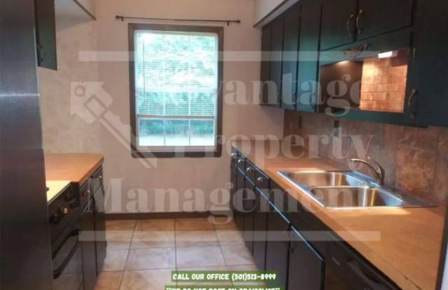 2 Susan Lane - 2 Susan Lane, Conway, AR 72032