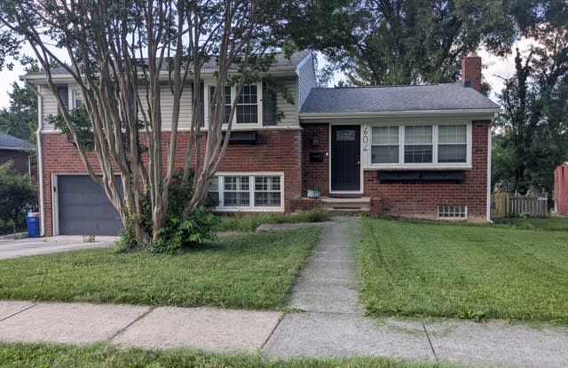 604 Goucher Boulevard photos photos