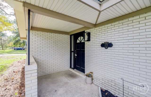 122 Westwood Drive Gallery 3