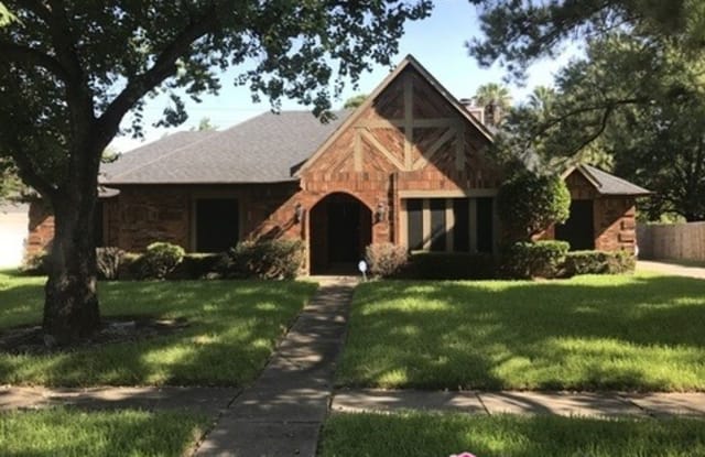 14315 Long Shadow Drive - 14315 Long Shadow Drive, Cloverleaf, TX 77015