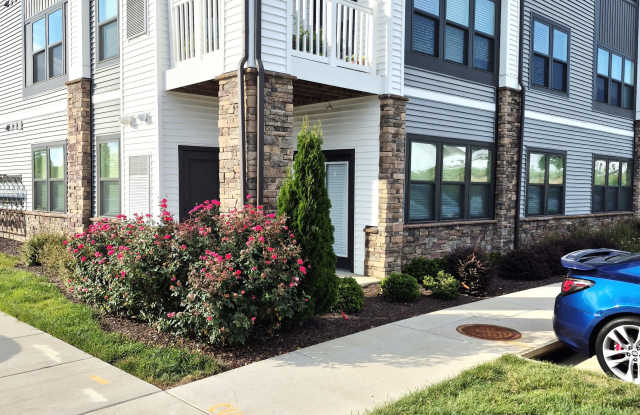 3700 maze runner drive - 1Unit 102 photos photos