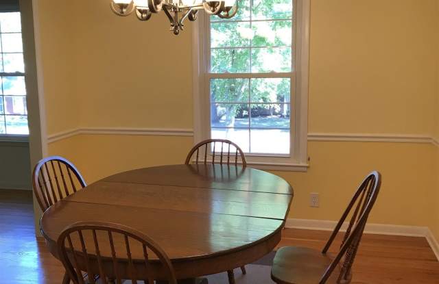 2019 Hickory Hill Lane Gallery 3