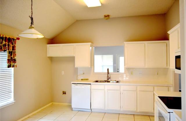 3917 Windford Drive Gallery 3