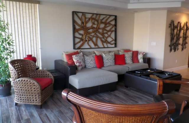 VACATION RENTAL - Condo on the River Gallery 4