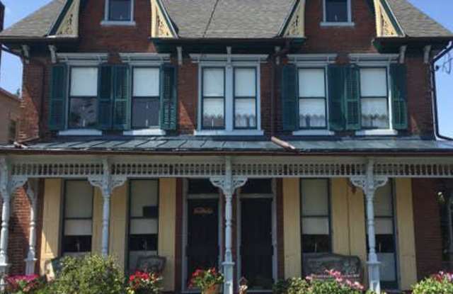 306 W MAIN STREET - 306 West Main Street, Hummelstown, PA 17036