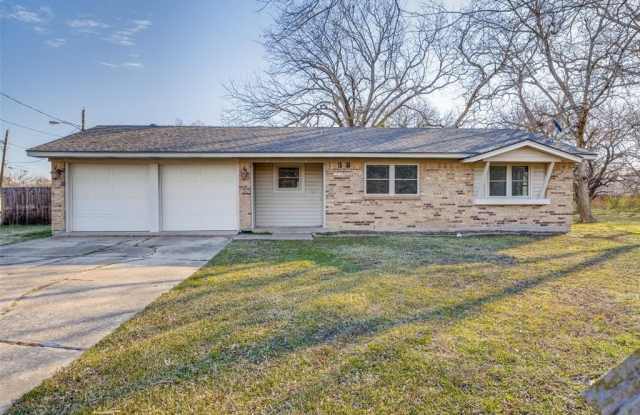 1925 N Ross Avenue photos photos